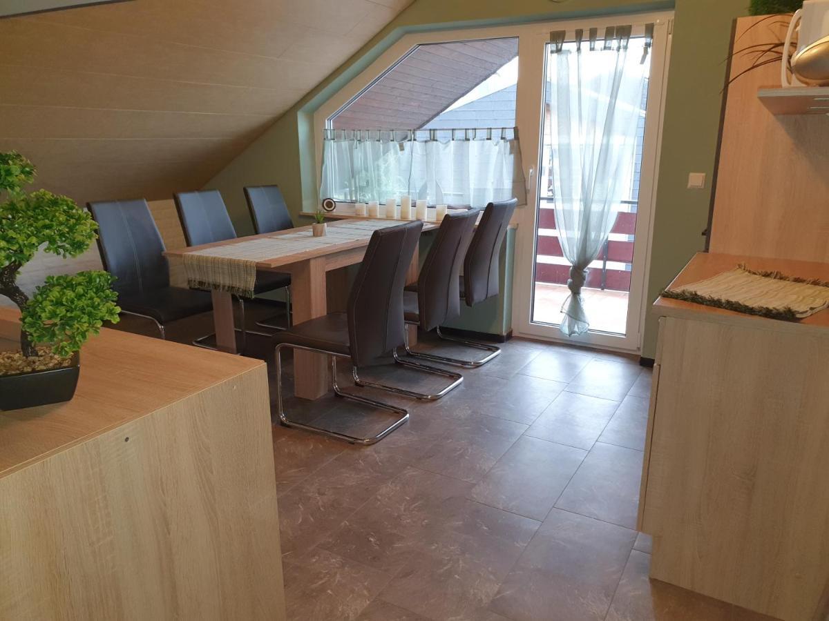 Ferienwohnung Zum Schlossblick Naehe Europa Park 말베르크 외부 사진