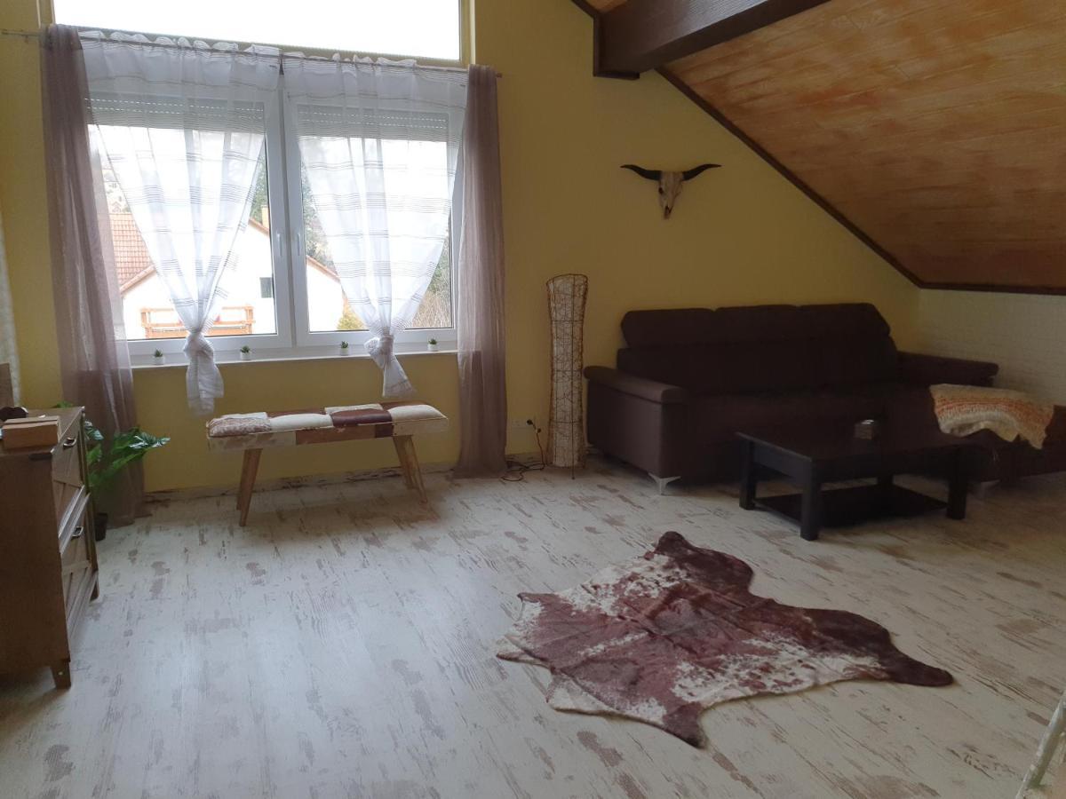 Ferienwohnung Zum Schlossblick Naehe Europa Park 말베르크 외부 사진