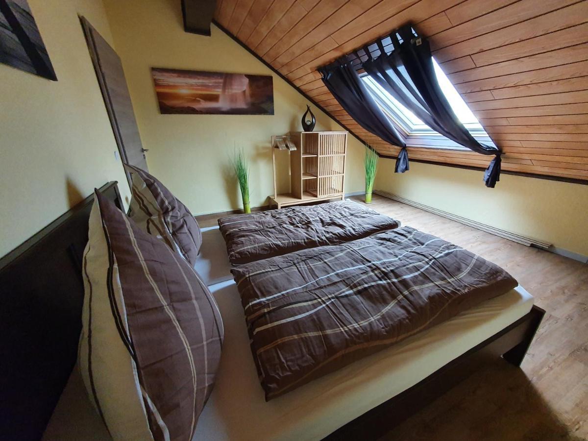 Ferienwohnung Zum Schlossblick Naehe Europa Park 말베르크 외부 사진
