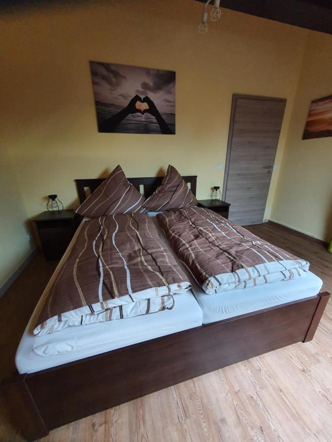 Ferienwohnung Zum Schlossblick Naehe Europa Park 말베르크 외부 사진