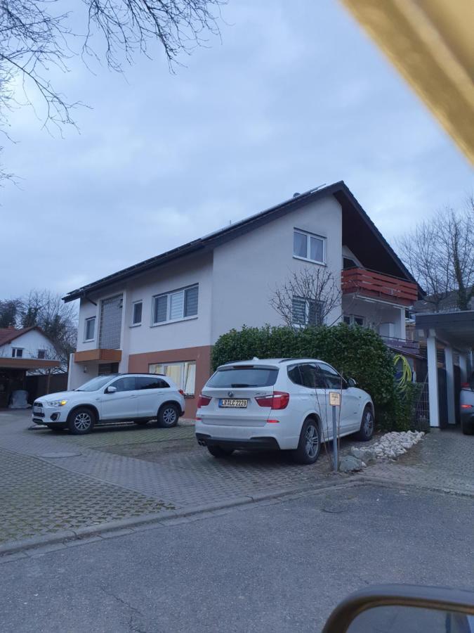 Ferienwohnung Zum Schlossblick Naehe Europa Park 말베르크 외부 사진